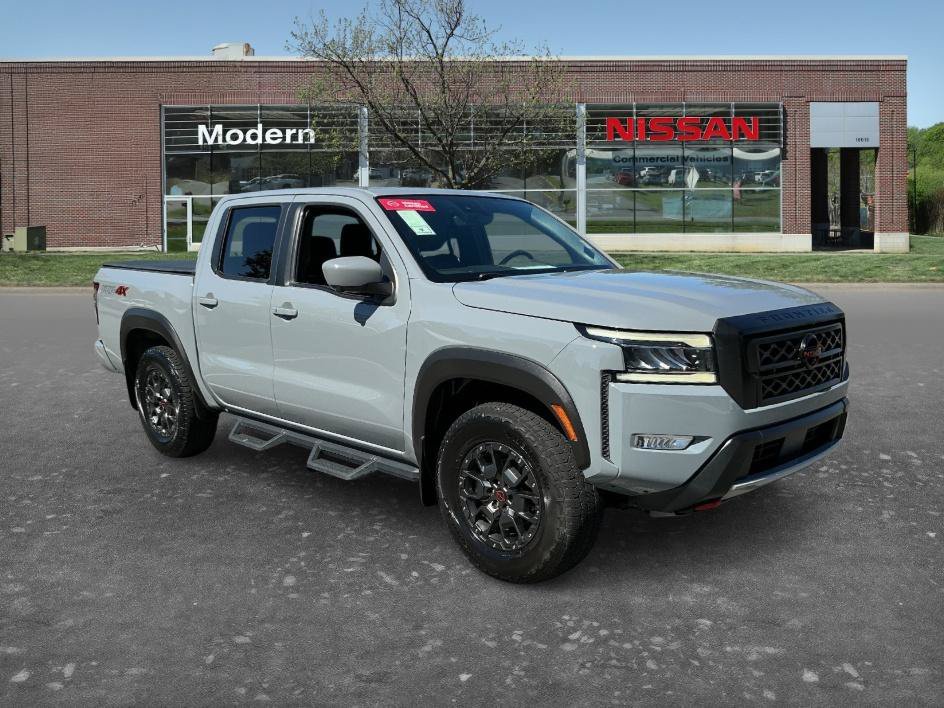 Used 2023 Boulder Gray Pearl Nissan PRO-4X image 5