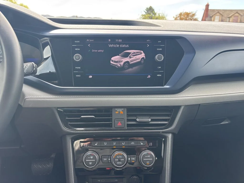 2024 Volkswagen Taos SE - Photo 13