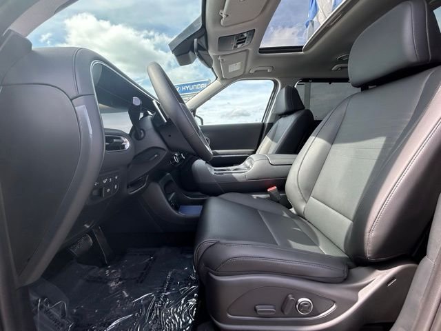 2026 Hyundai Palisade Limited - Photo 14