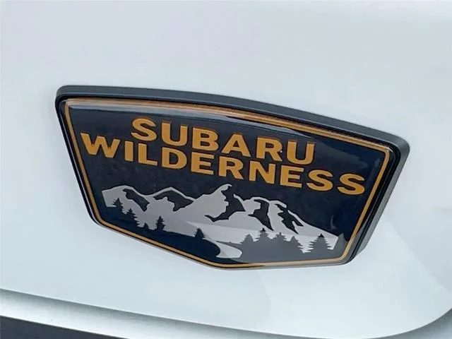 New 2026 CRYSTAL WHITE PEARL Subaru Wilderness image 10