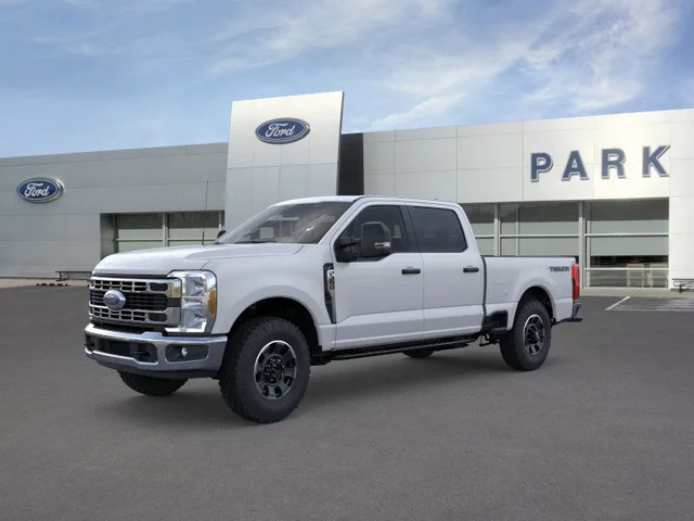 2026 Ford Super Duty F-350® XLT