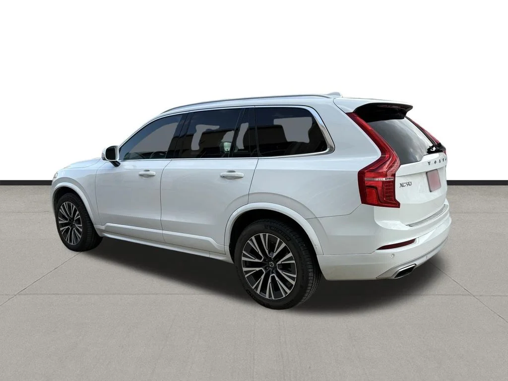 Used 2020 Crystal White Volvo T5 Momentum image 7