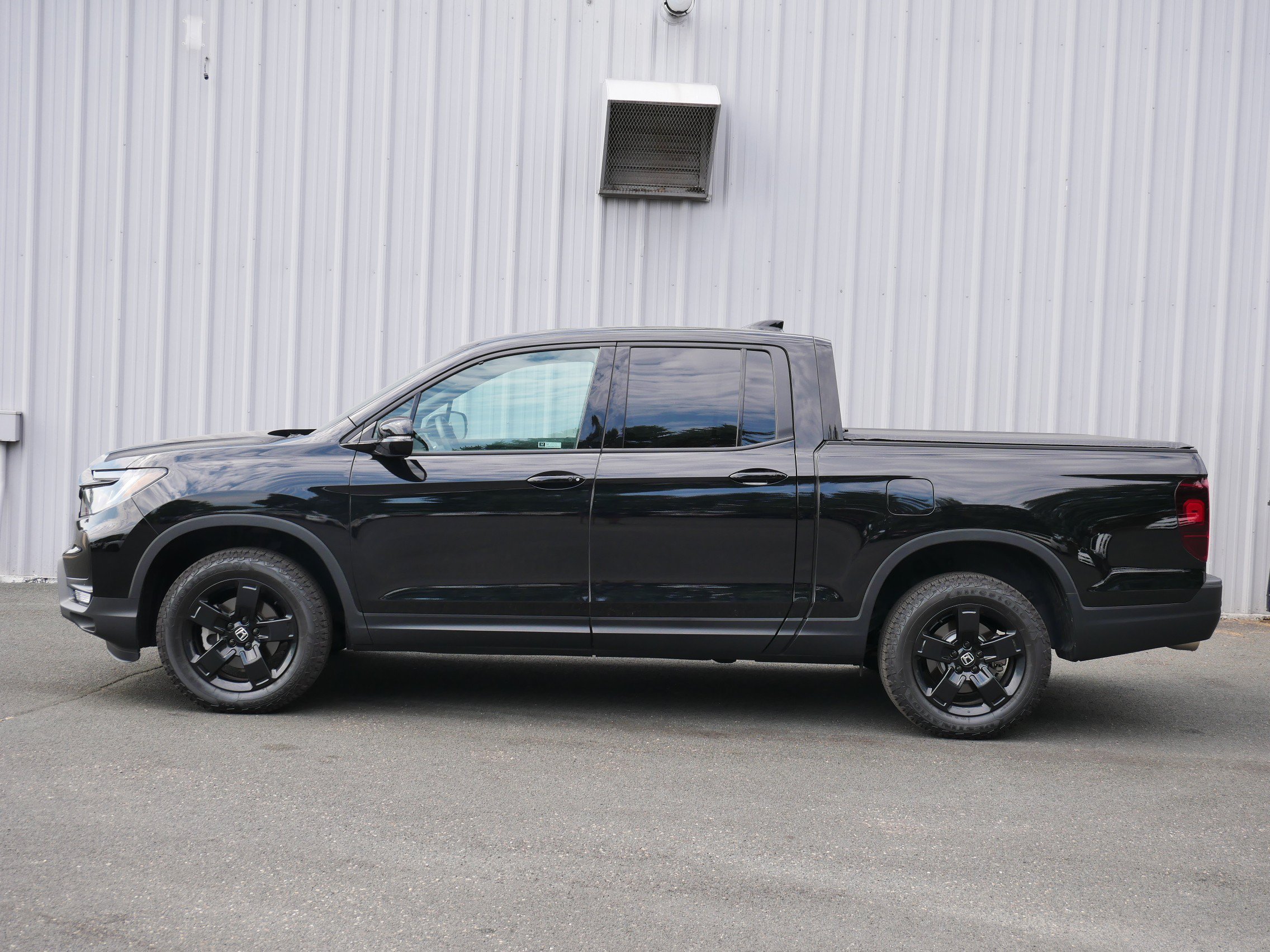 Used 2025 Black Honda Black Edition image 2