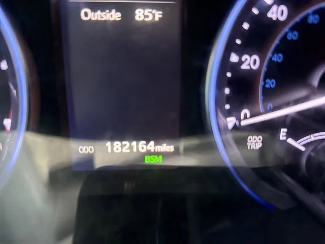 Used 2017 Predawn Gray Mica Toyota XLE image 4