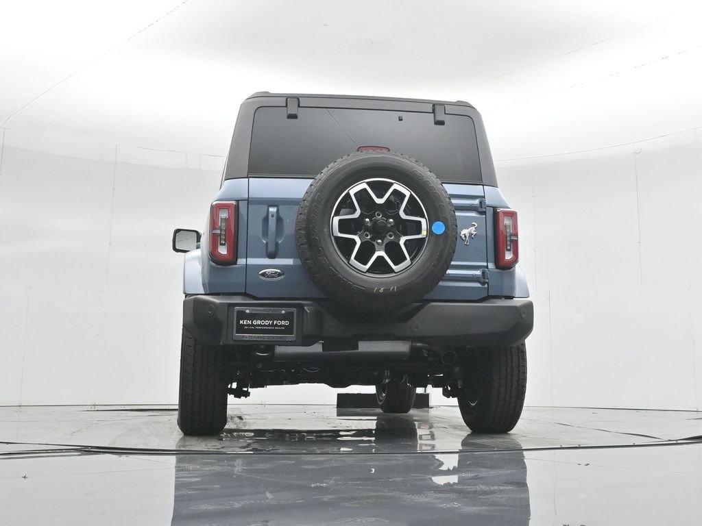 New 2025 Azure Gray Metallic Tri-Coat Ford Outer Banks image 54