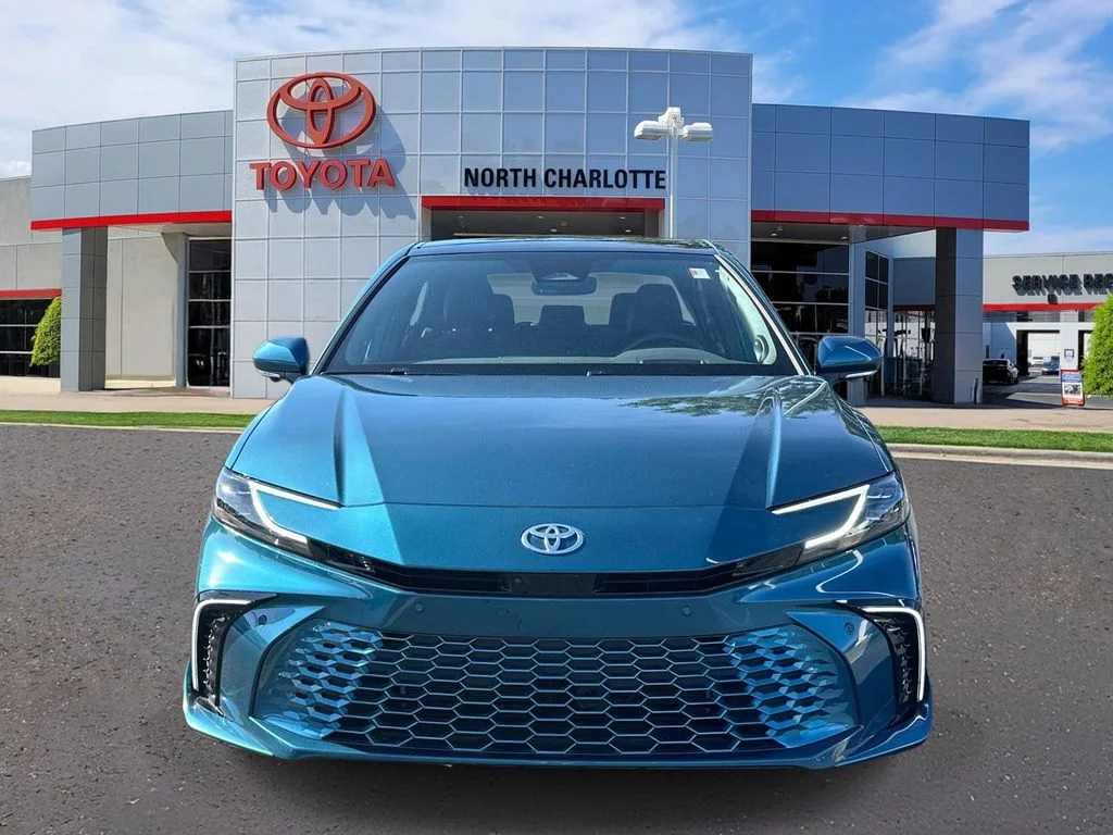 Certified Used 2025 Green Toyota XSE image 3
