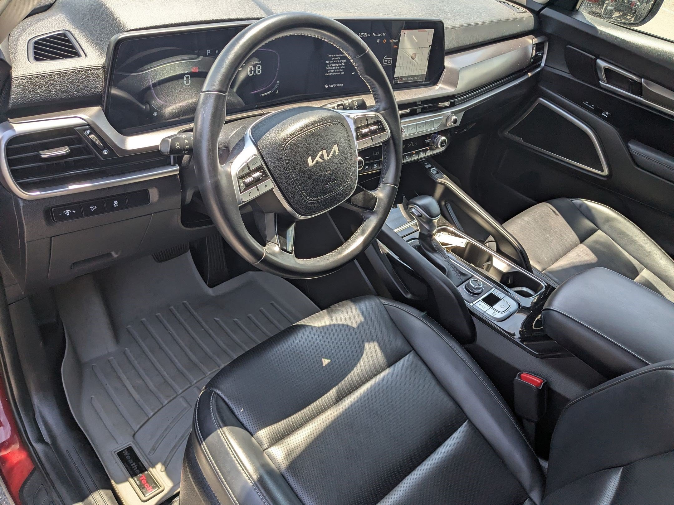 Used 2024 Dawning Red Kia S image 15
