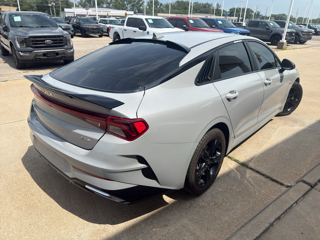 Used 2023 Wolf Gray Kia GT-Line image 6