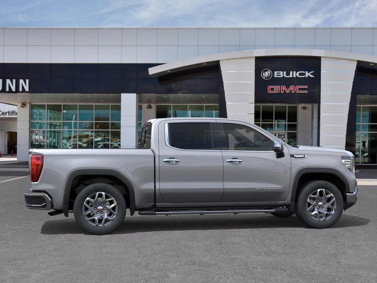 2026 GMC Sierra 1500 SLT - Photo 6