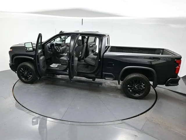 Used 2025 Black Chevrolet LTZ image 42