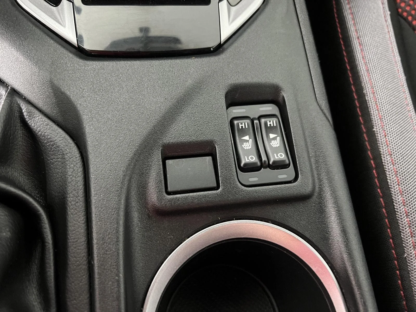 Used 2022  Subaru Sport image 8