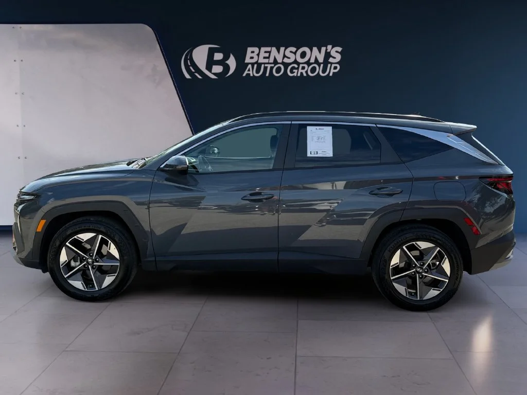 Used 2025 Gray Hyundai SEL image 2