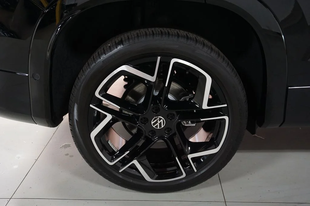 Certified Used 2025 Deep Black Pearl Volkswagen 2.0T SEL R-Line image 49