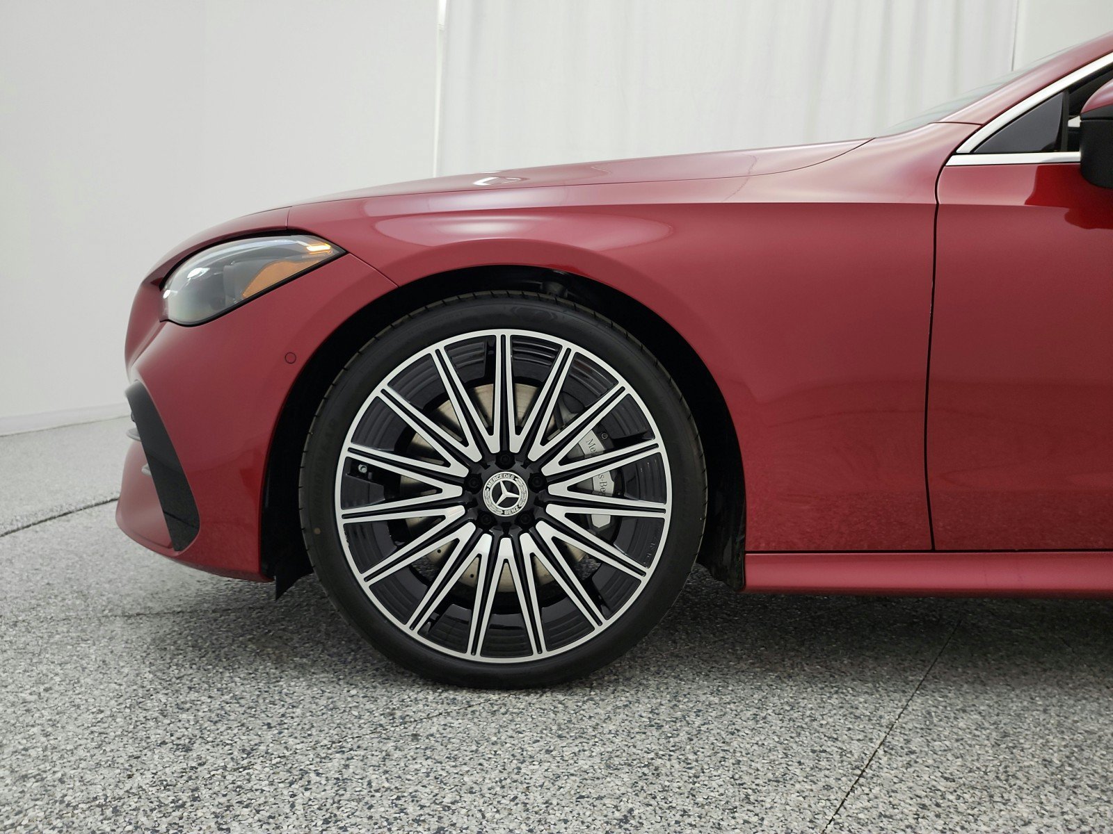 New 2027 MANUFAKTUR Patagonia Red Metallic Mercedes-Benz CLE 450 4MATIC® Coupe image 32