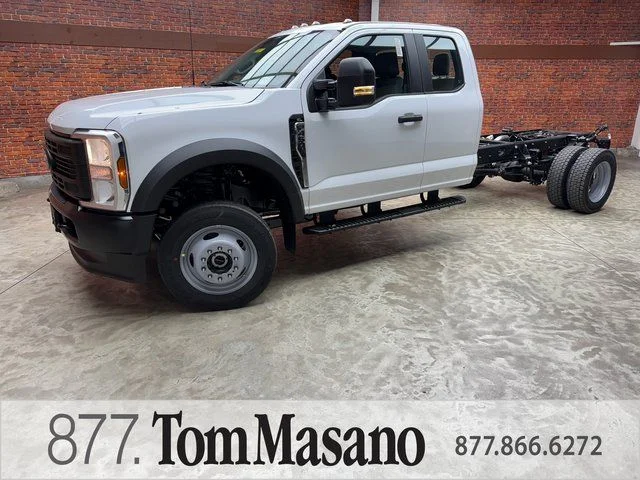 2026 Ford F-450 XL 4x4 SuperCab 192-In DRW's photo