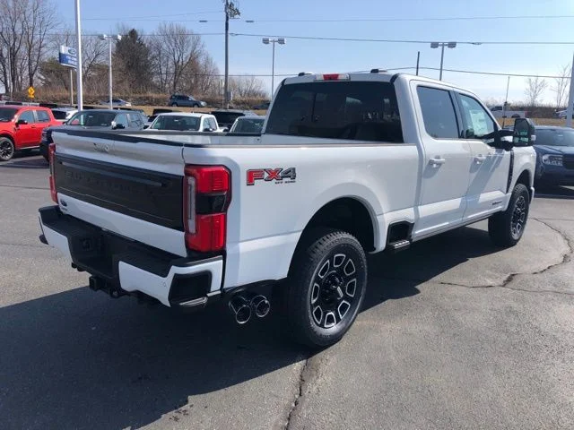 2025 Ford F-250 Super Duty Platinum - Photo 26
