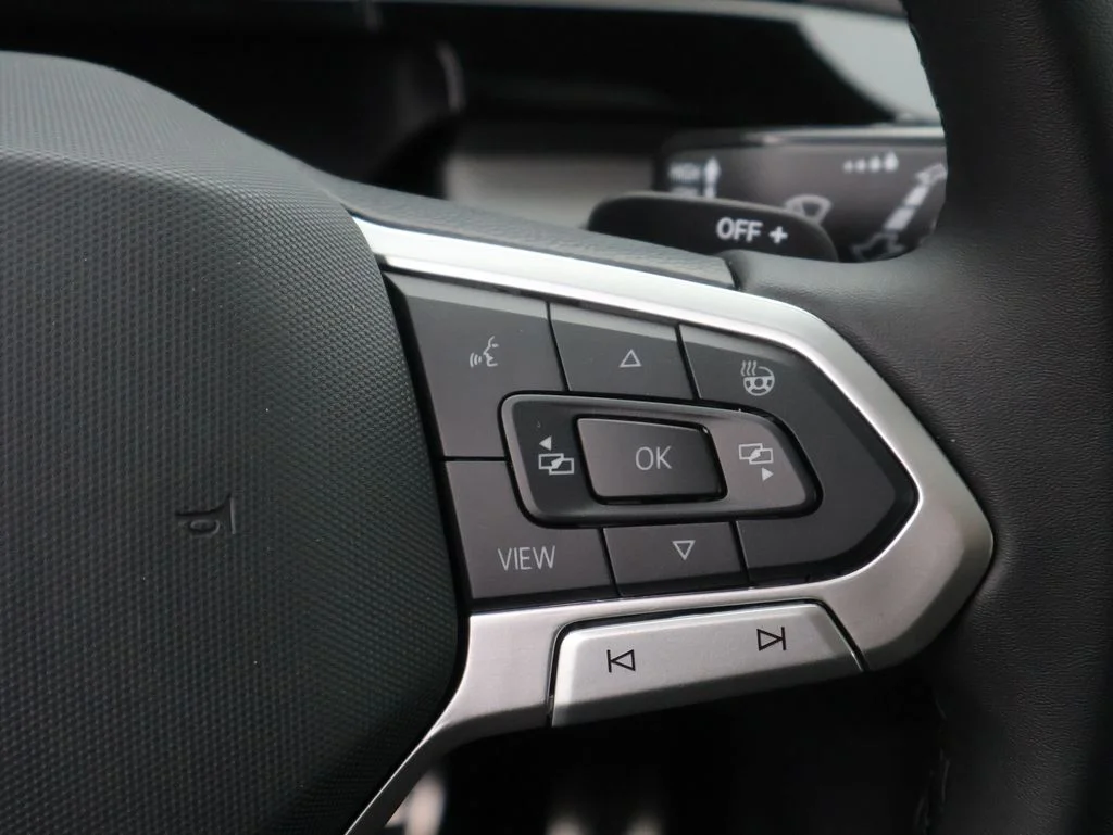 New 2026 Black Volkswagen 2.0T Peak Edition image 32