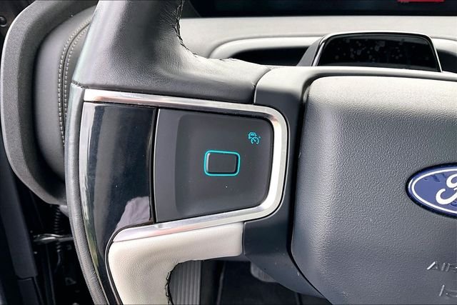 Used 2025 Black Ford Platinum image 18