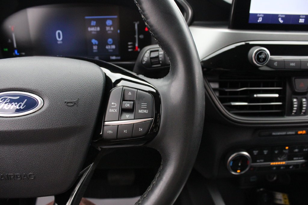 Used 2023 Vapor Blue Ford Active image 12