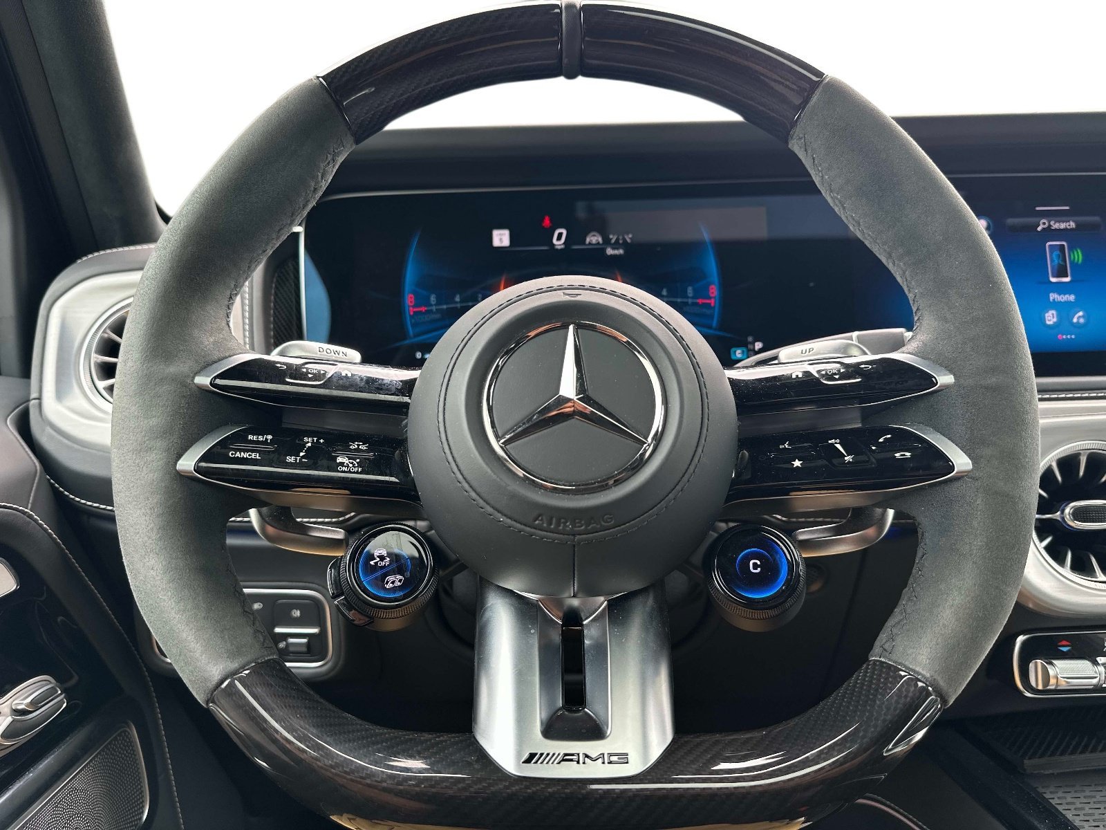 Certified Used 2025 MANUFAKTUR Brilliant Blue Magno Mercedes-Benz AMG® G 63 image 19