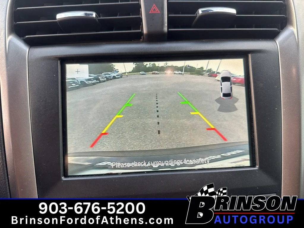 Used 2020 Agate Black Metallic Ford SE image 24