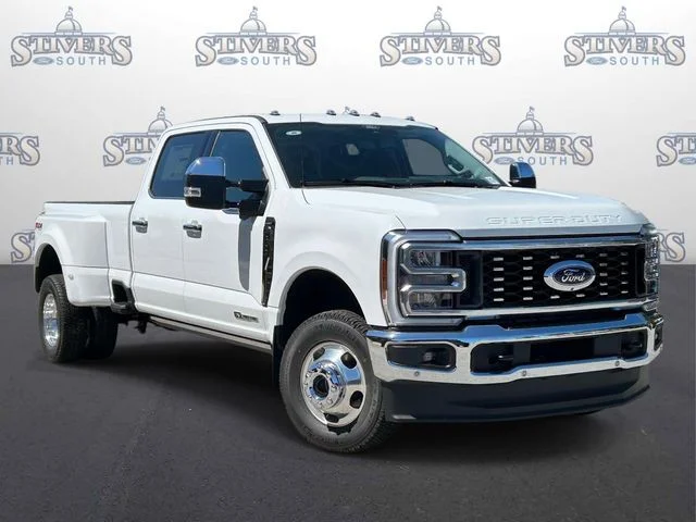 2026 Ford F-350 Lariat 4x4 Crew Cab 8' Box DRW's photo