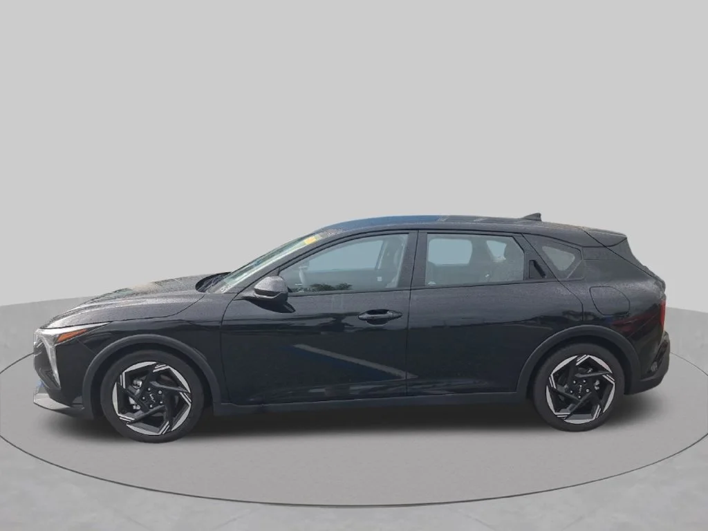 Used 2026 Black Kia EX image 8