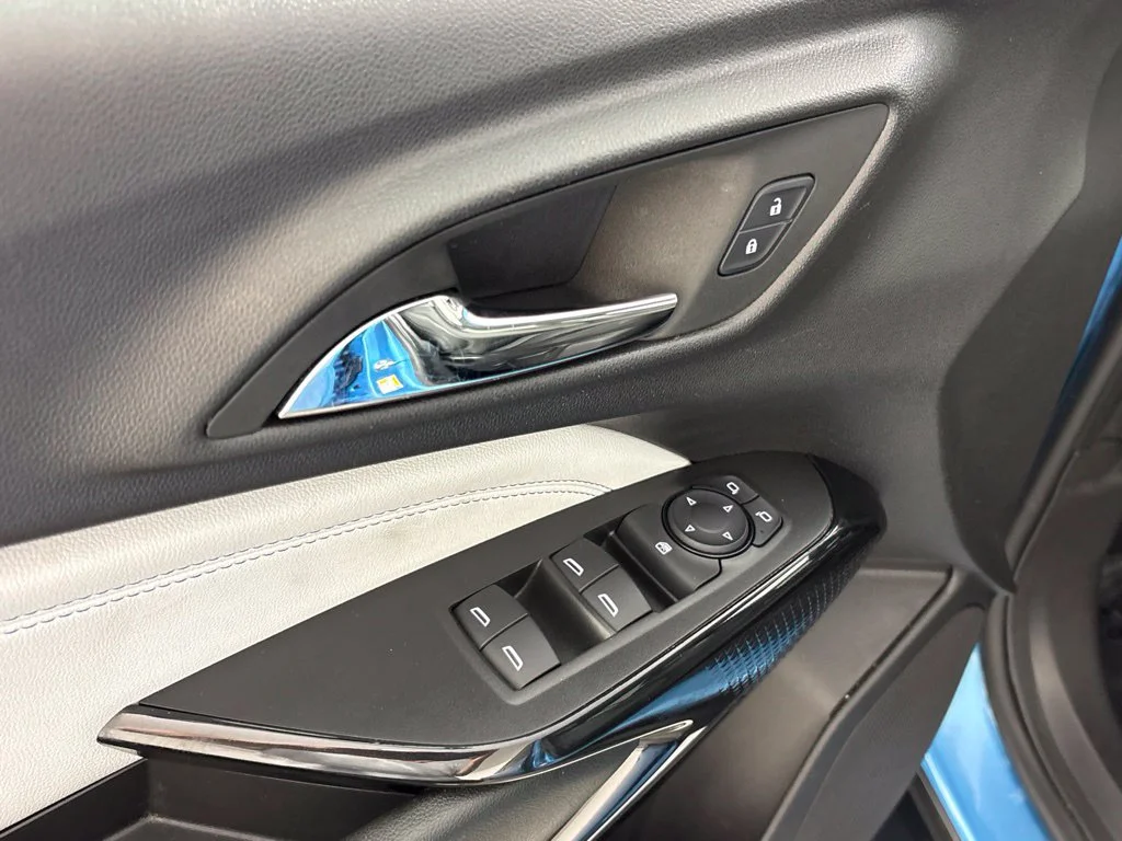 Used 2025 Blue Chevrolet LT image 26