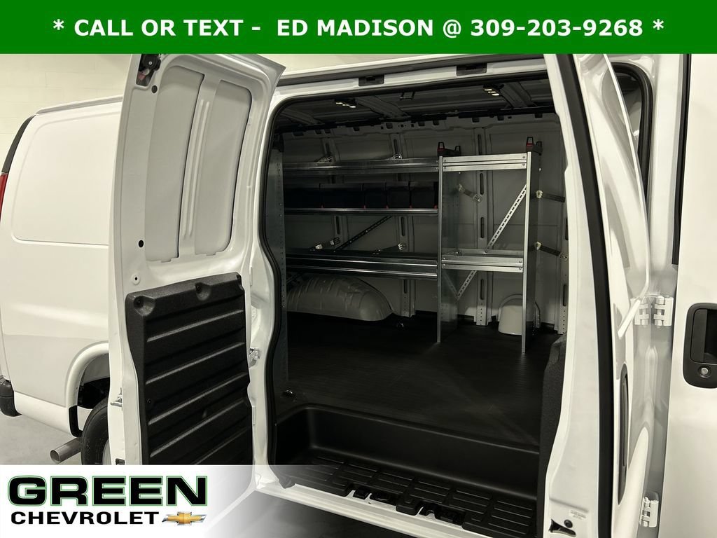 2025 Chevrolet Express Cargo Work Van - Photo 23