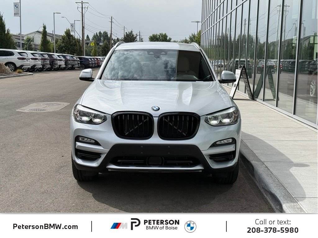 Used 2019 Silver BMW xDrive30i image 8