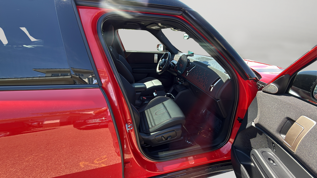 Used 2026 Red MINI Iconic image 22
