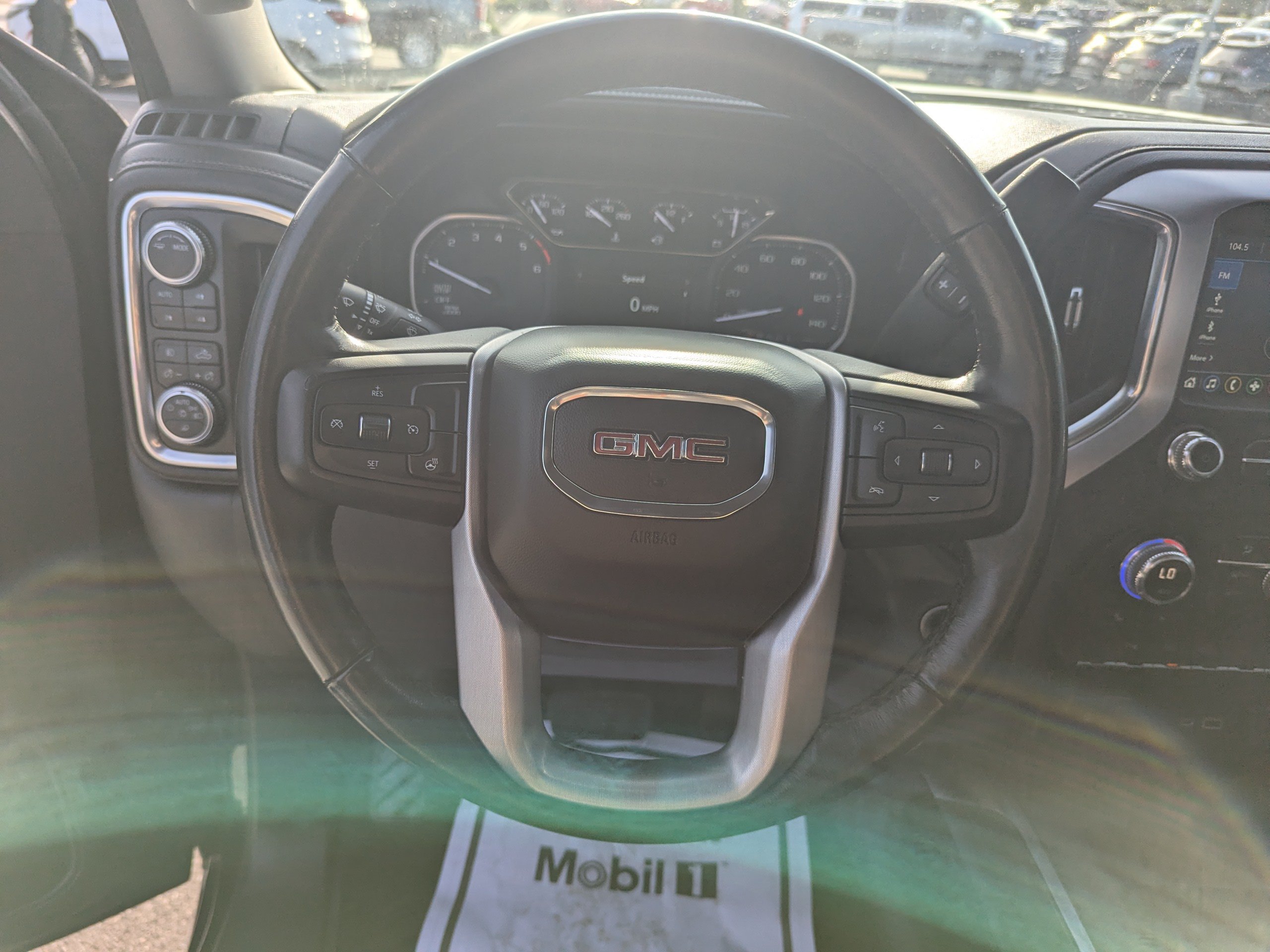 Used 2020 ONYX BLACK GMC Elevation image 16
