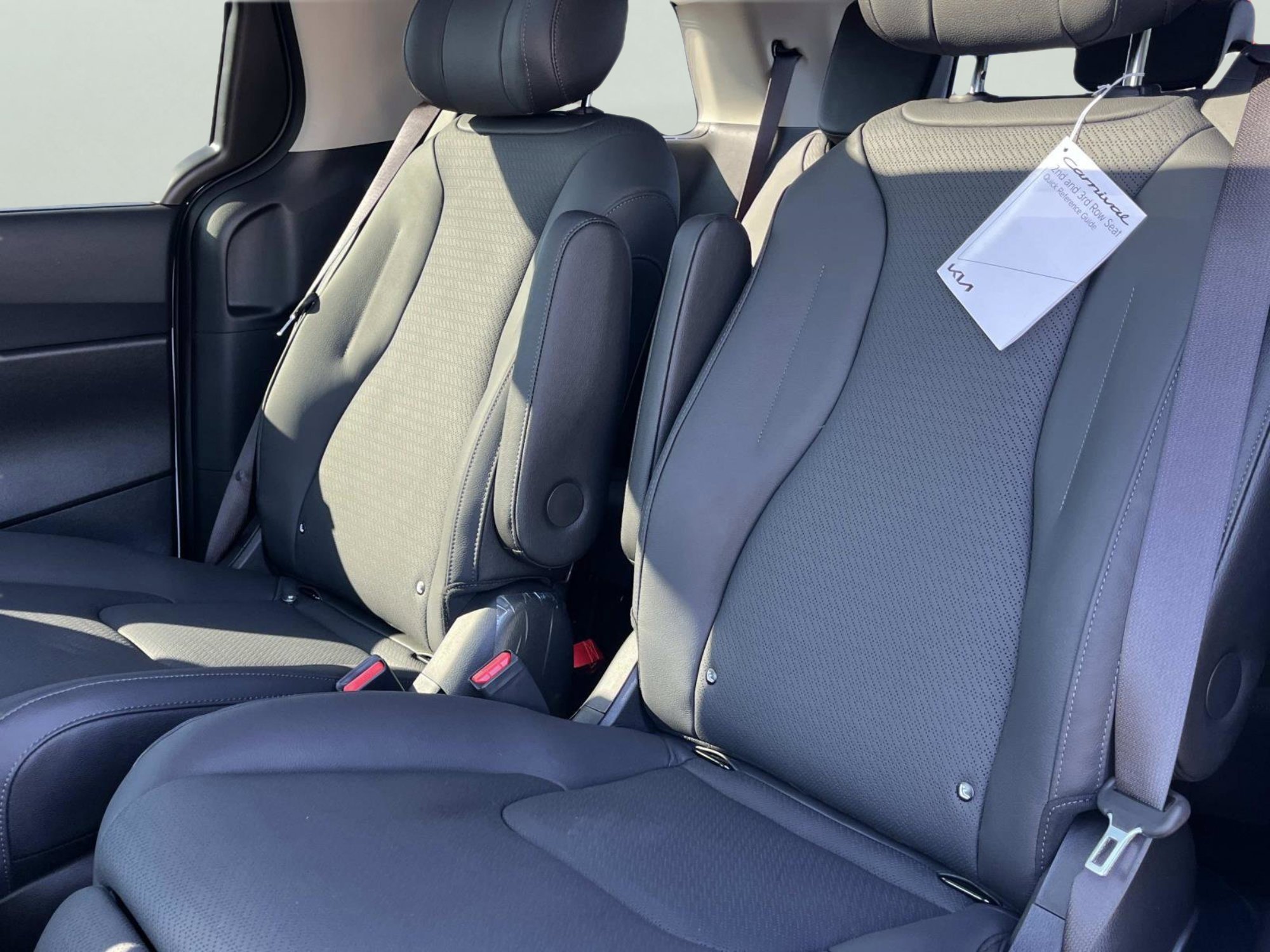 New 2026 Snow White Pearl Kia SX Prestige image 21