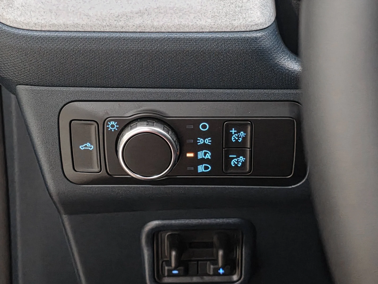 2025 Ford Maverick XLT - Photo 23