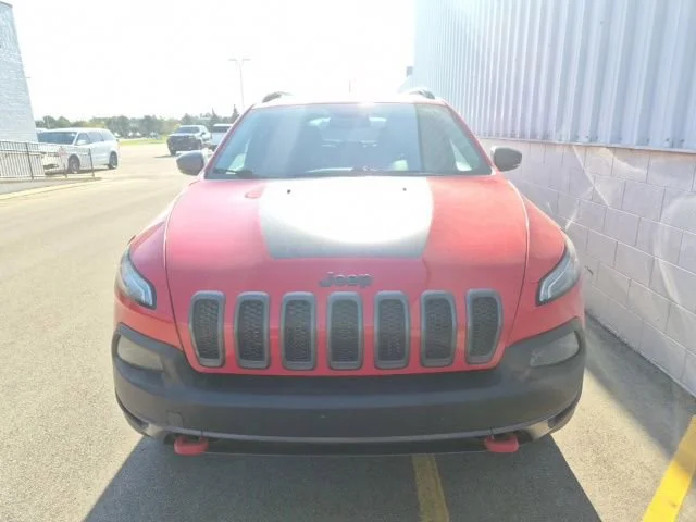 Used 2017 Jeep Cherokee Trailhawk with VIN 1C4PJMBS4HW580525 for sale in Saginaw, MI
