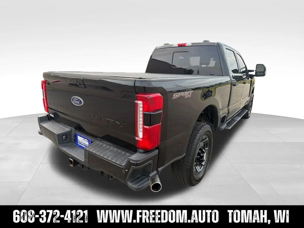 Used 2024 Black Metallic Ford Lariat image 5