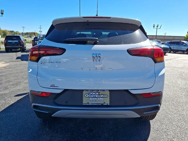 New 2026 Summit White Buick Preferred image 5