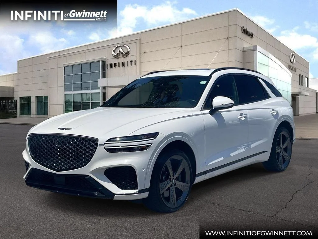 Used 2025 White Genesis 2.5T image 1
