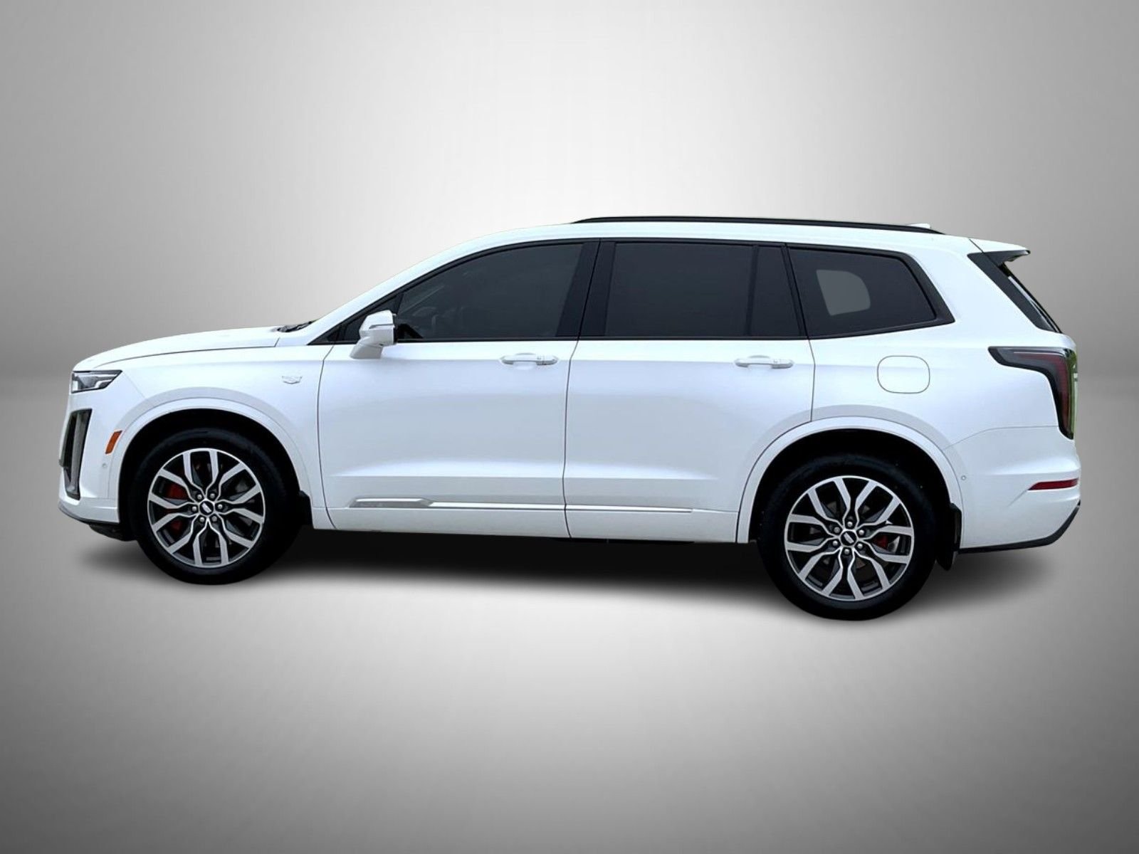 Used 2022 White Cadillac Sport image 8