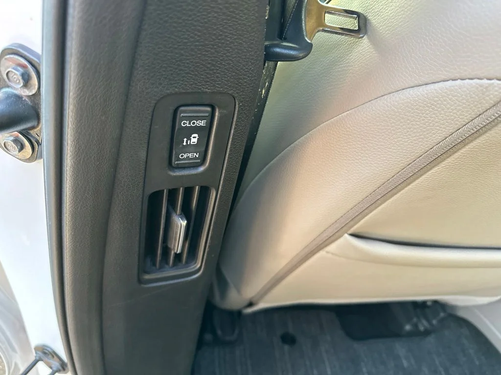 2023 Honda Odyssey Elite - Photo 14