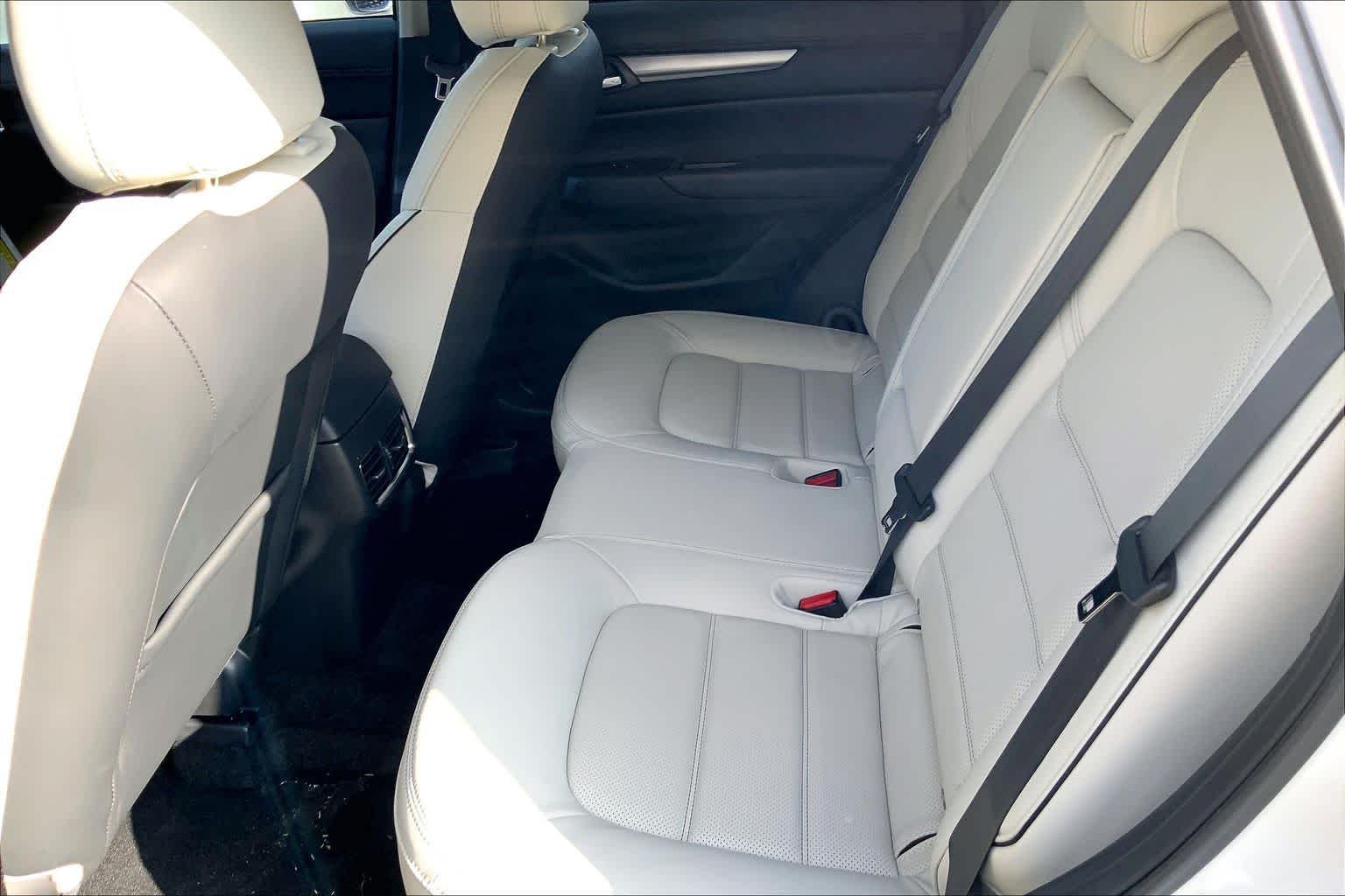 2025 Mazda CX-5 S Preferred package - Photo 22