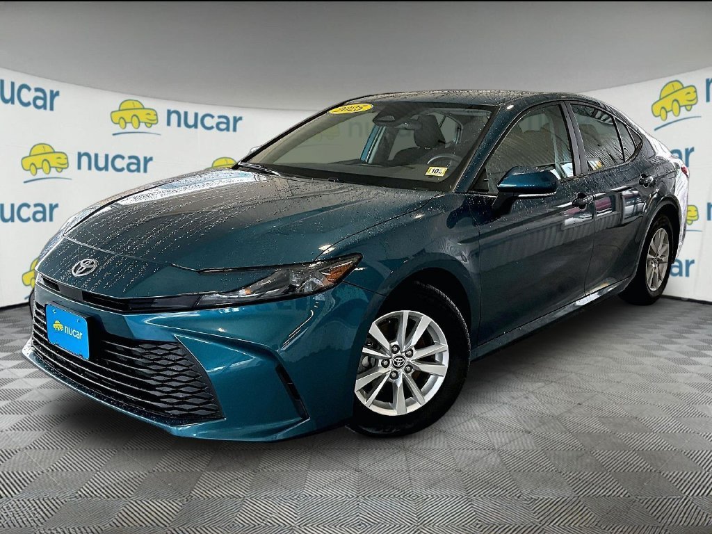 Used 2025 Ocean Toyota LE image 3