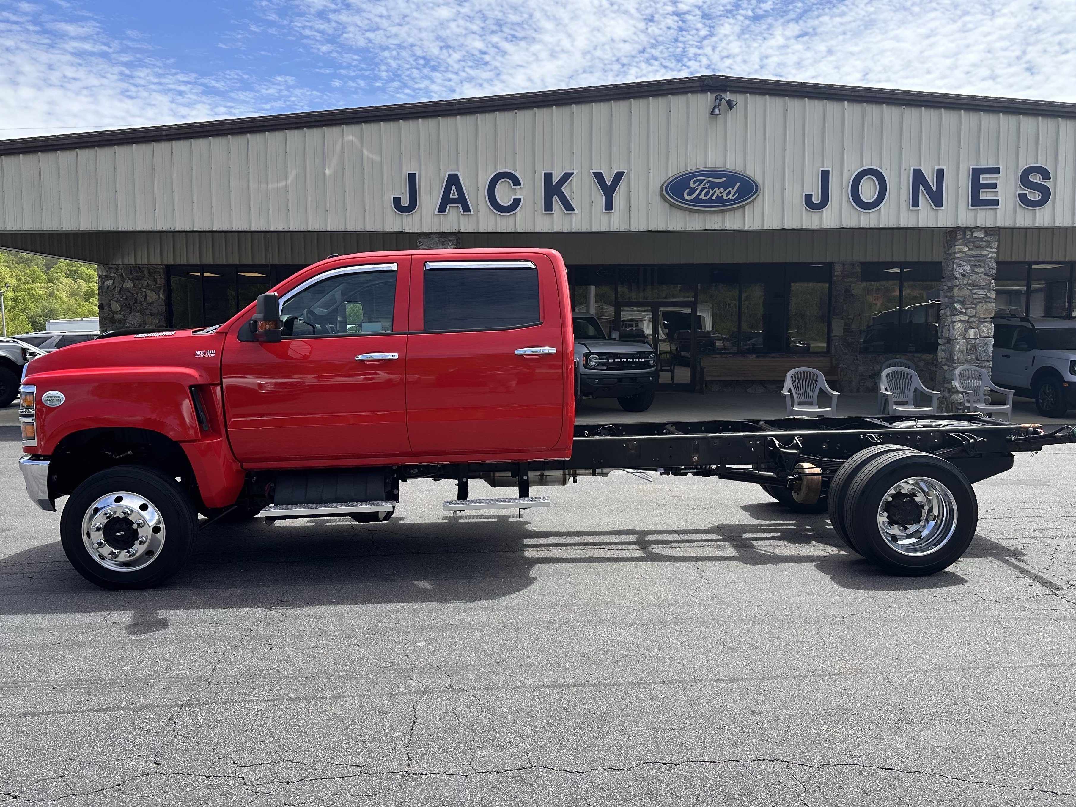 2020 Chevrolet Silverado HD WT 4WD Crew Cab 175" WB's photo
