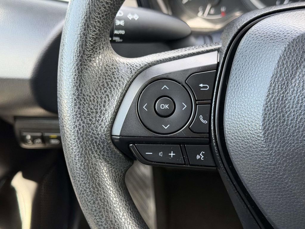 Certified Used 2022 Celestite Toyota LE image 9