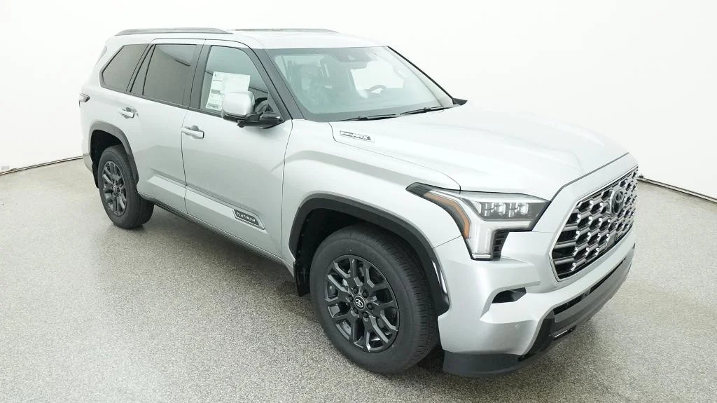 New 2026 Celestial Silver Metallic Toyota Platinum image 10