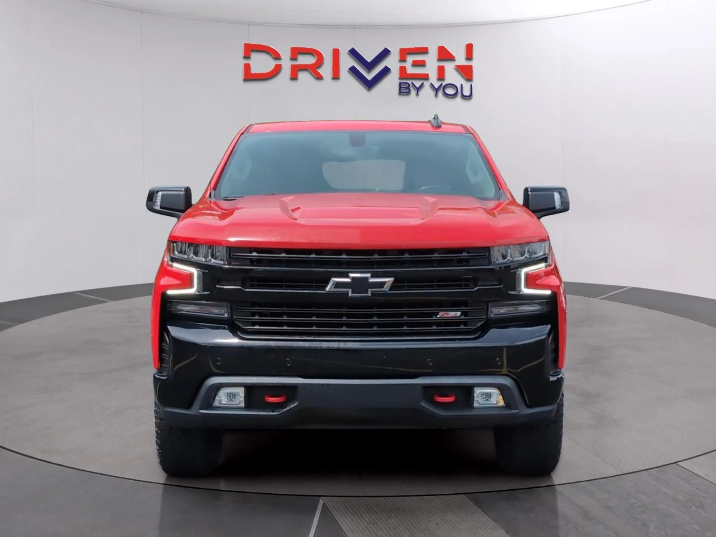 Used 2021 RED HOT Chevrolet LT Trail Boss image 8