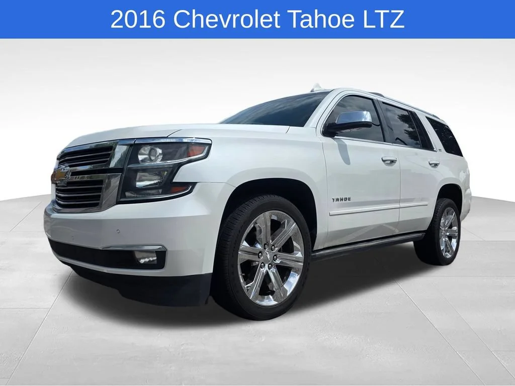 Used 2016 IRIDESCENT PEARL TRICOAT Chevrolet LTZ image 10