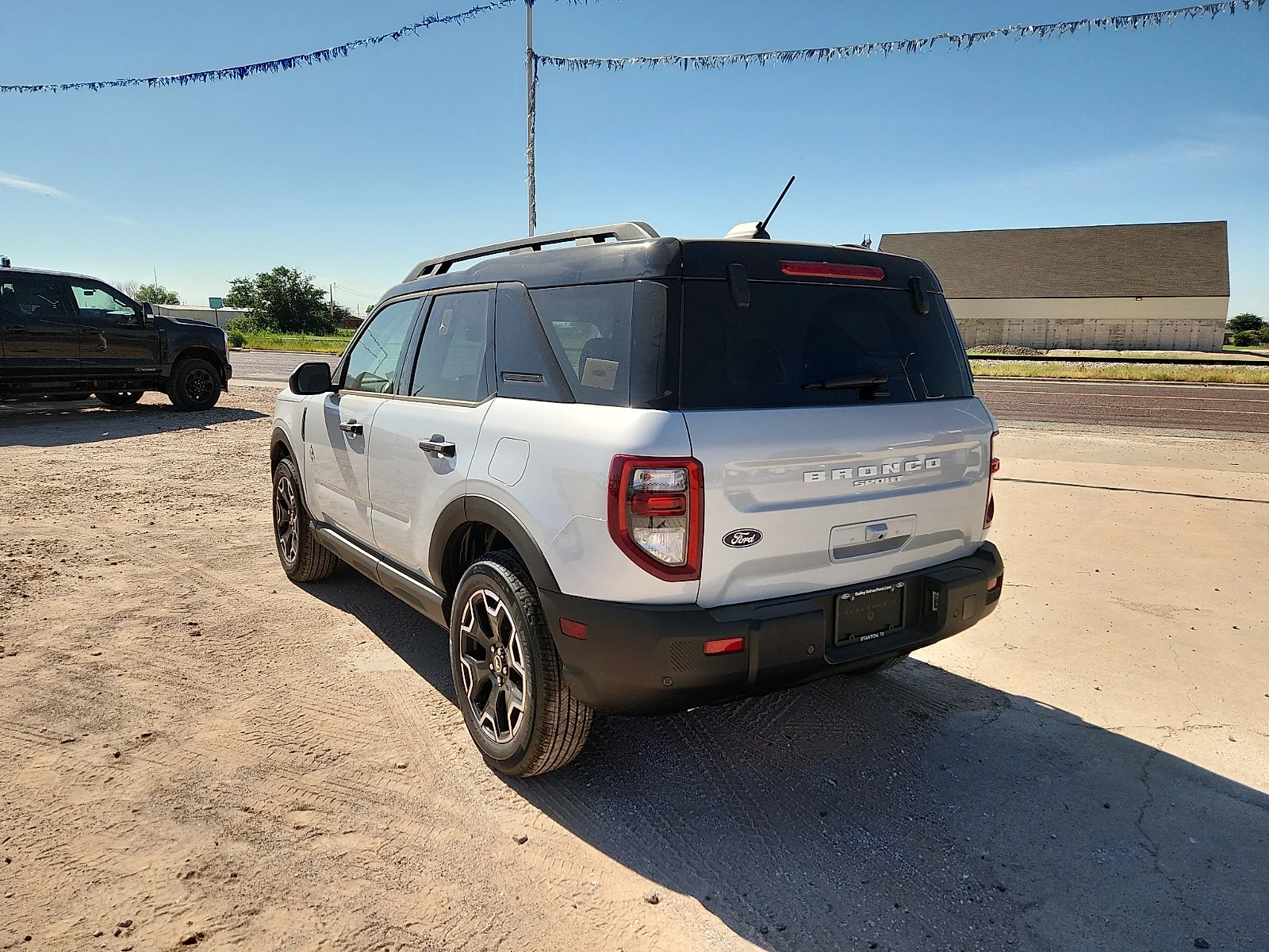 New 2026 Space White Metallic Ford Outer Banks® image 5