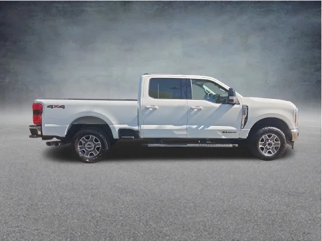 Used 2026 White Ford Lariat image 8
