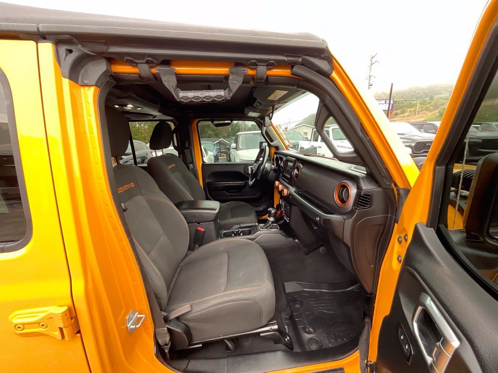 Used 2021 Orange Jeep Mojave image 22